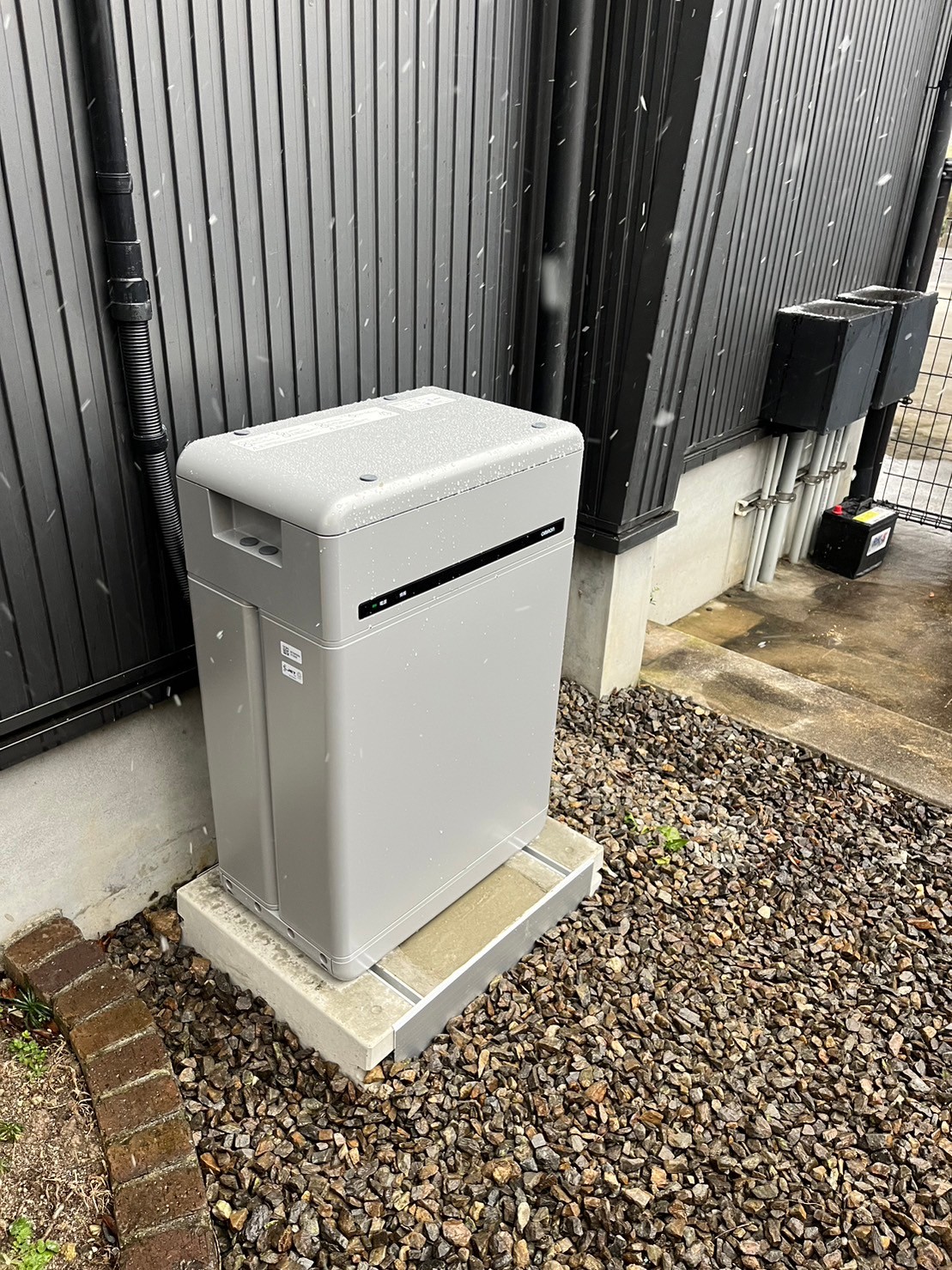 西尾市　S様 太陽光発電・蓄電池・エコキュート設置