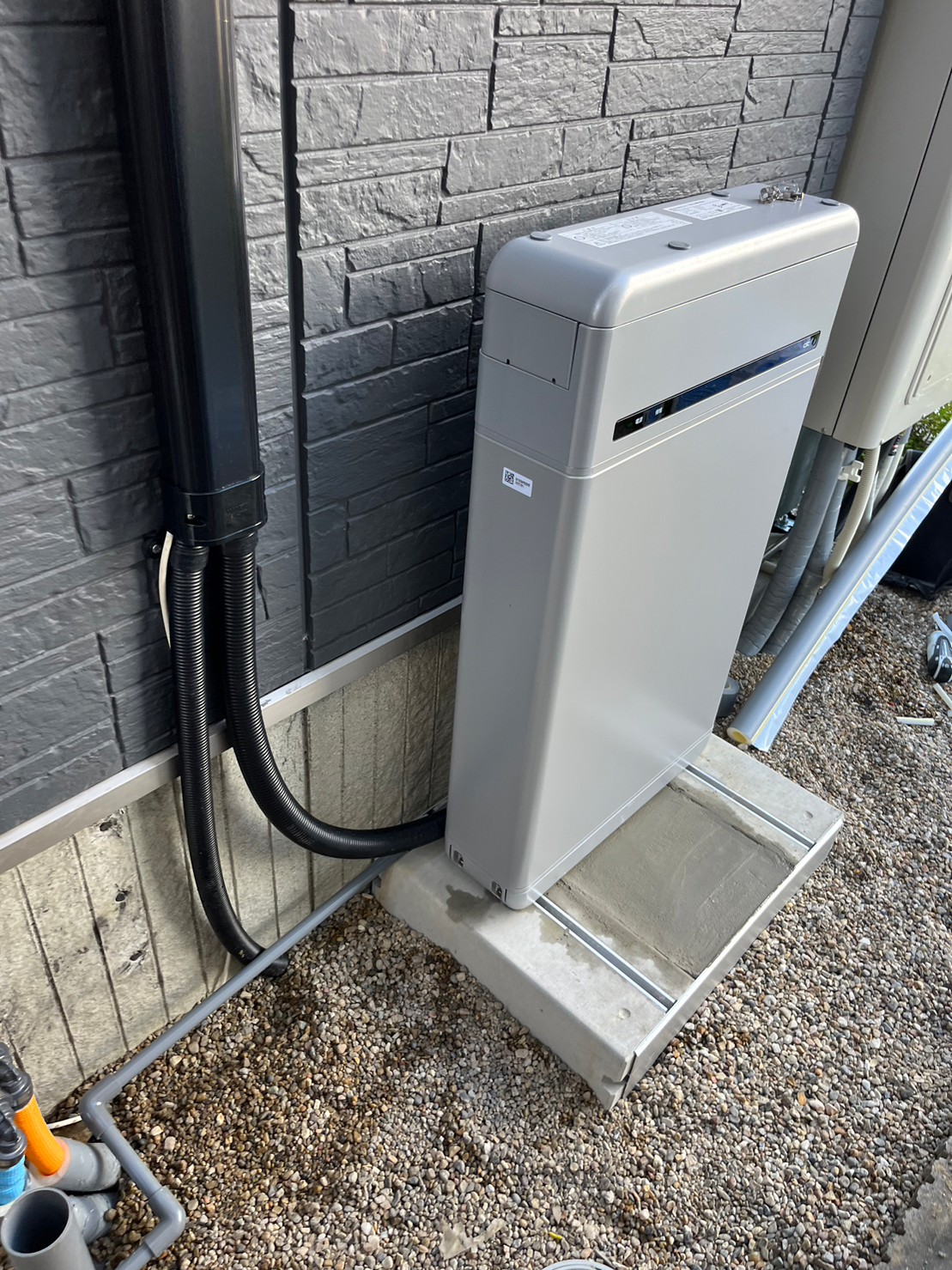 岡崎市　H様 太陽光発電・蓄電池・エコキュート・IH設置